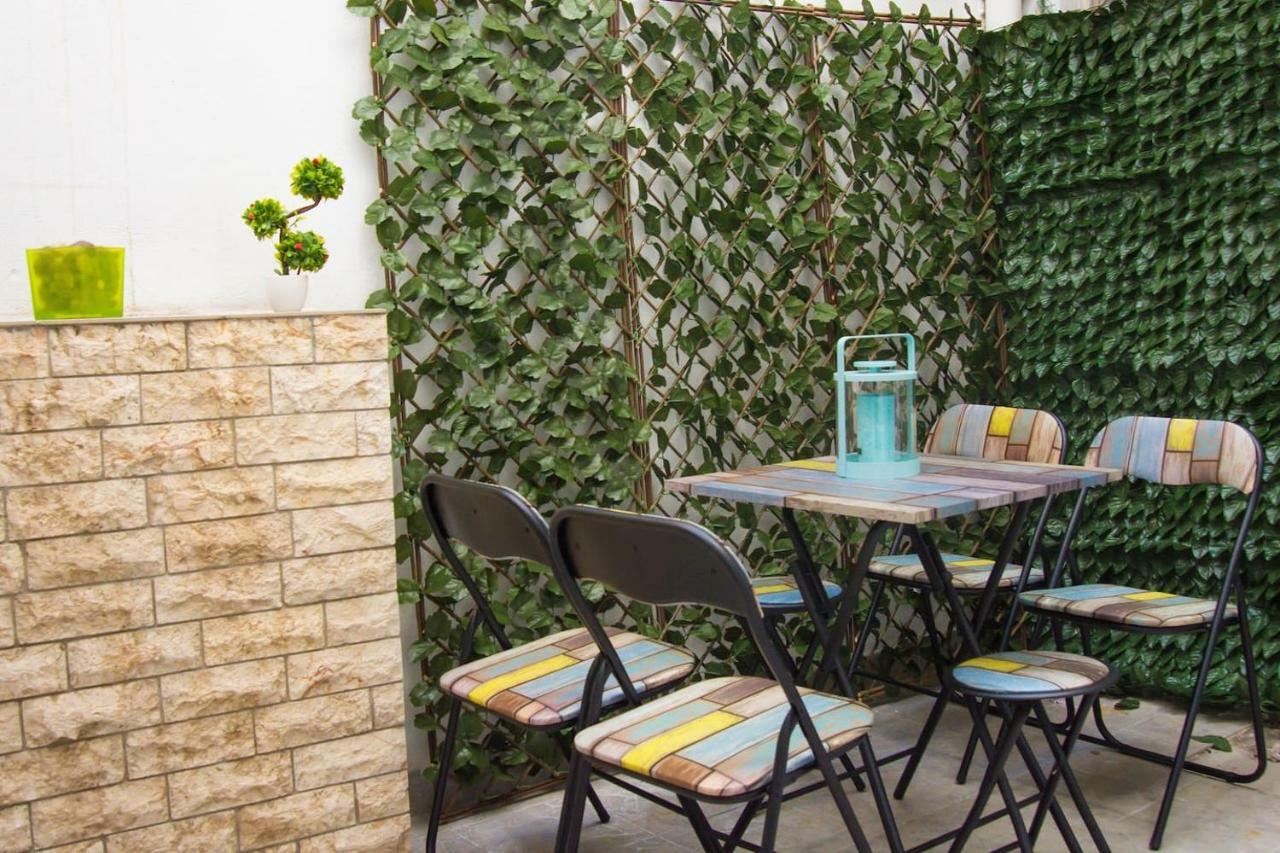 Cozy Apartment Near Monastiraki Atenas Exterior foto